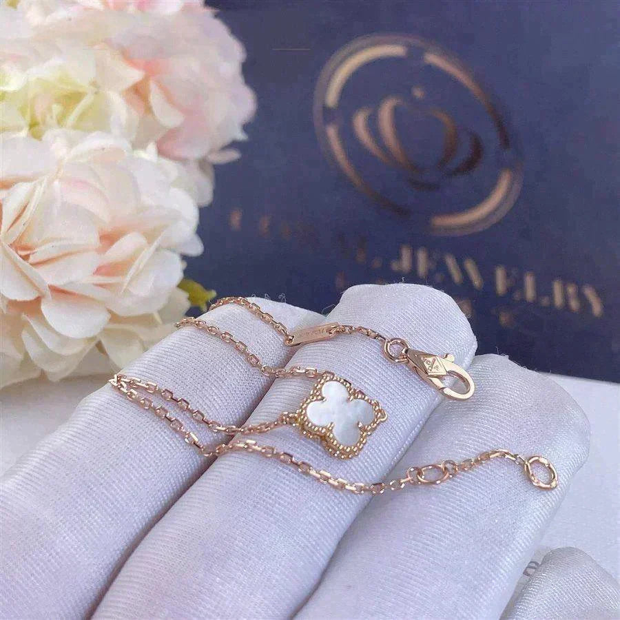[⭐Seralia]CLOVER WHITE MOP SINGLE FLOWER BRACELET