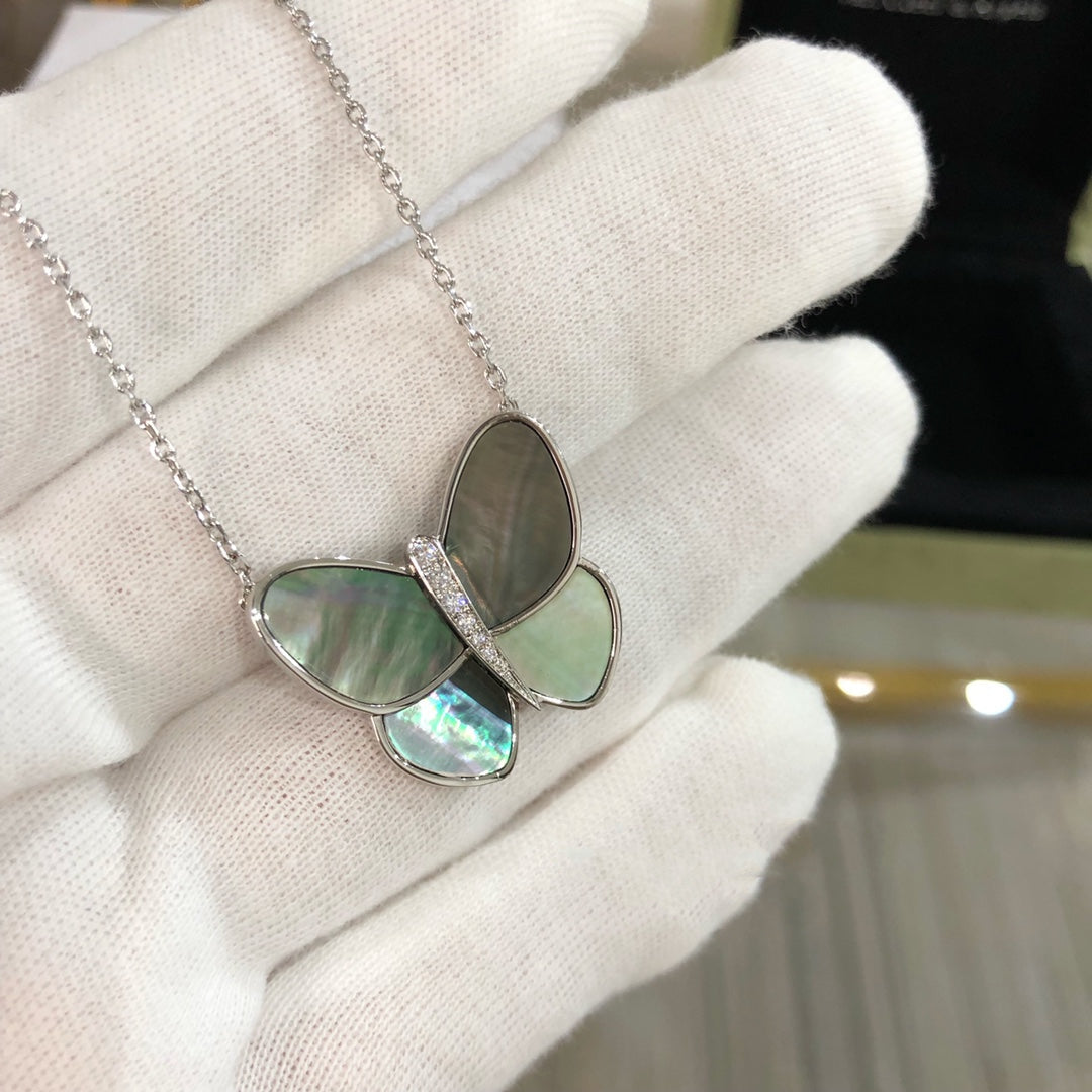 [⭐Seralia]LARGE BUTTERFLY SILVER PENDANT DIAMOND NECKLACE