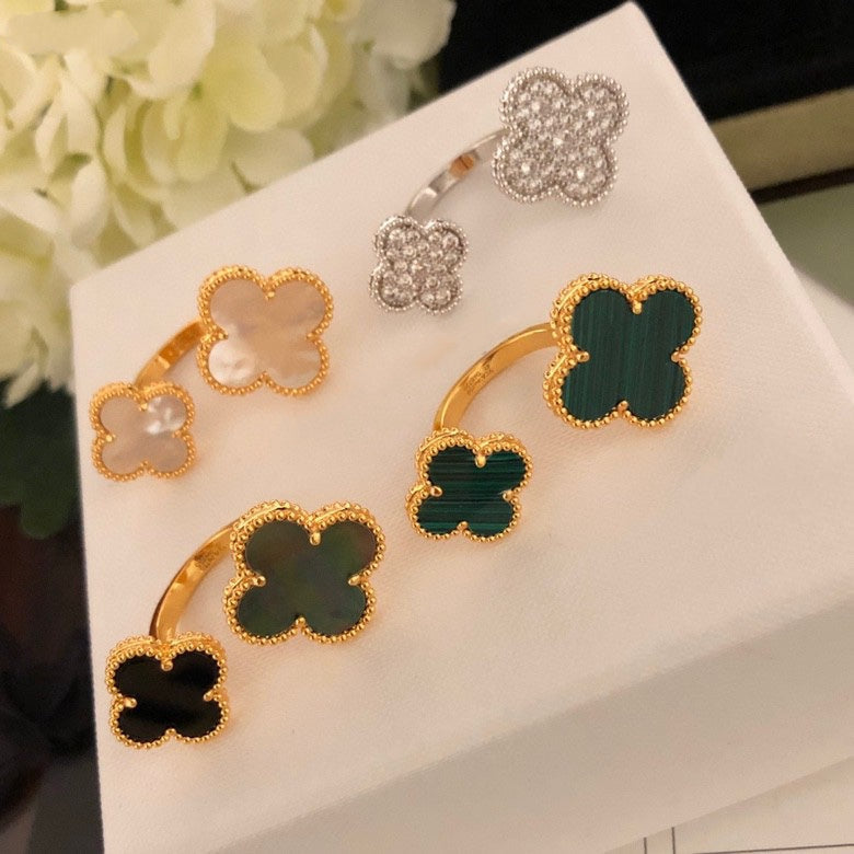 [⭐Seralia]CLOVER BETWEEN THE FINGER RING