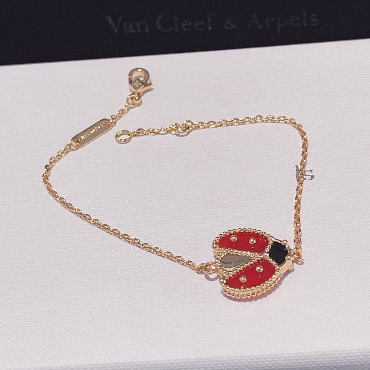 [⭐Seralia]LUCKY SPRING 1 MOTIF PINK GOLD BRACELET