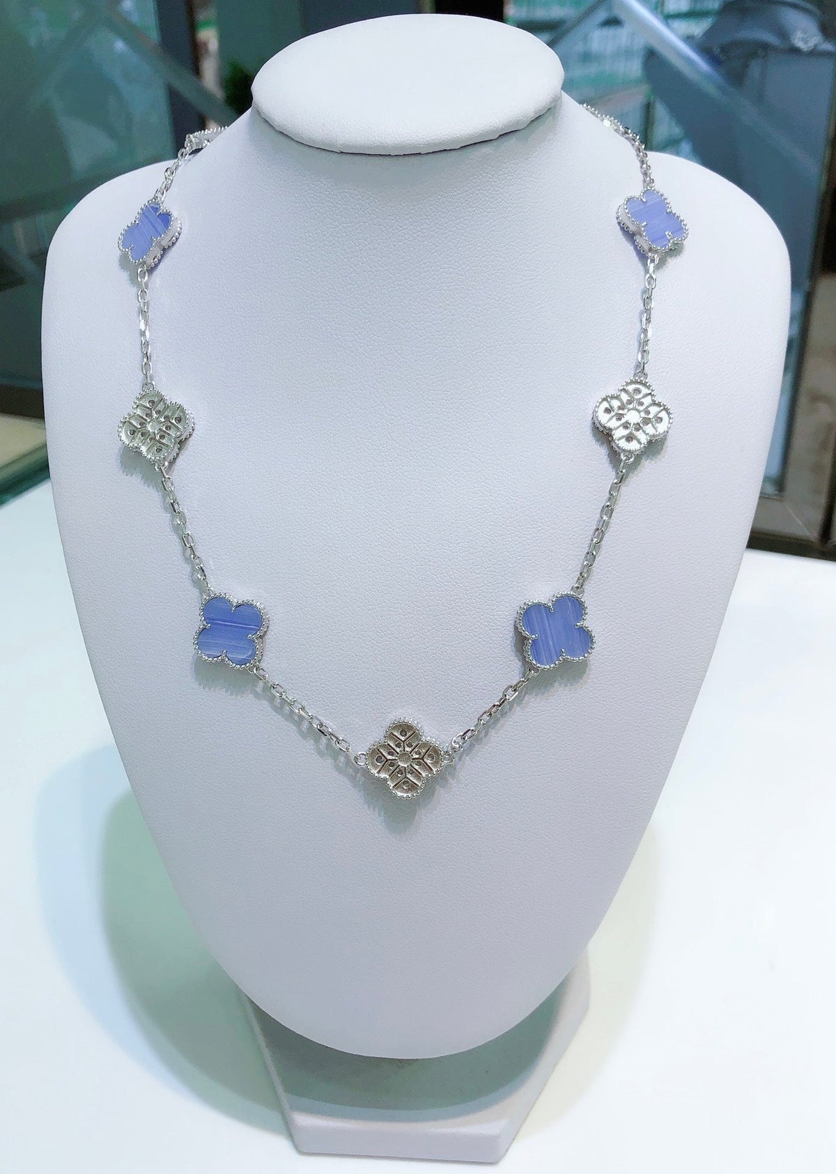 [⭐Seralia]CLOVER 10 MOTIFS CHALCEDONY DIAMONDS SILVER NECKLACE