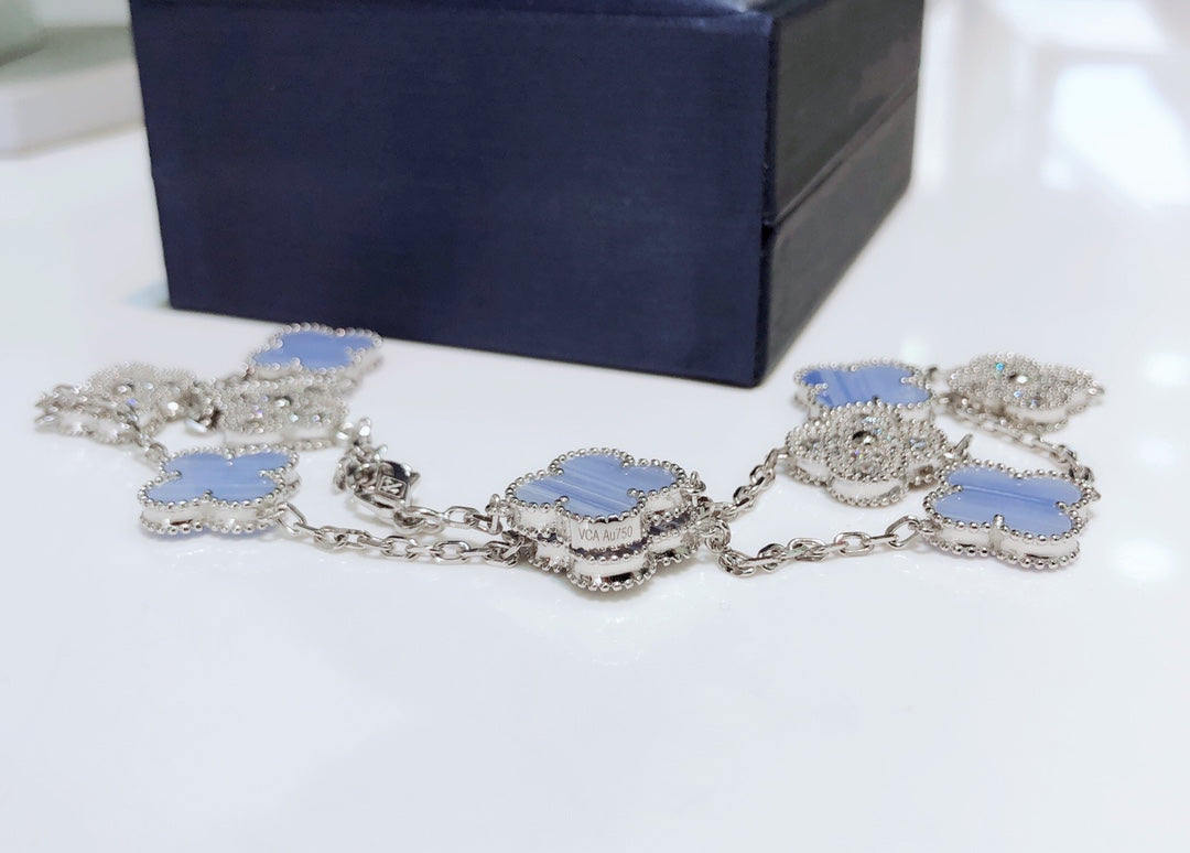 [⭐Seralia]CLOVER 10 MOTIFS CHALCEDONY DIAMONDS SILVER NECKLACE