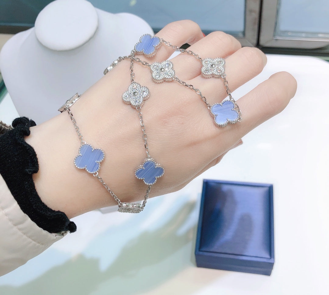 [⭐Seralia]CLOVER 10 MOTIFS CHALCEDONY DIAMONDS SILVER NECKLACE
