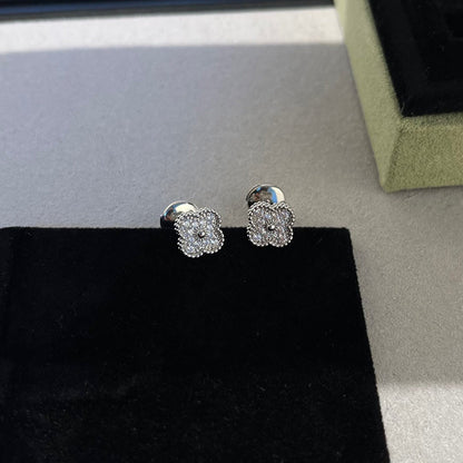 [⭐Seralia]CLOVER MINI DIAMOND STUD EARRINGS